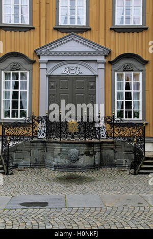 Stiftsgarden palazzo nella città di Trondheim, Norvegia Foto Stock