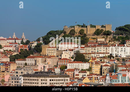 Vista della città per il castello di Lisbona Portogallo Foto Stock