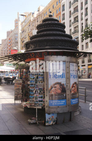 Chiosco in Gran Via Madrid Spagna Foto Stock