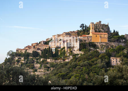 Lunga vista di Eze, Provenza, Alpi Marittime, Francia Foto Stock