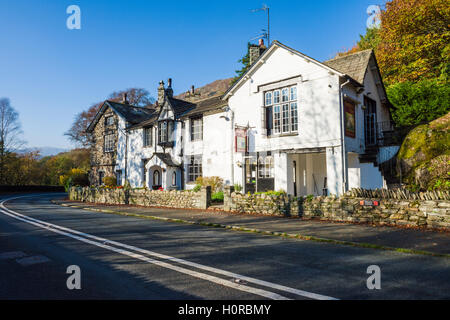 The Glen Hotel Rothay e Badger Bar a Rydal nel Parco Nazionale del Distretto dei Laghi. Cumbria. In Inghilterra. Foto Stock