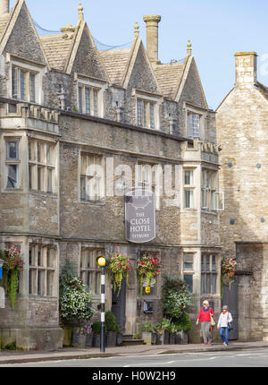 Il vicino Hotel in Cotswold città di Tetbury, Gloucestershire, England, Regno Unito Foto Stock