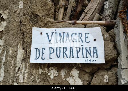 Puro aceto di ananas in Piura- Ministero di Piura - Peru Foto Stock