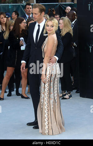 5 luglio 2016 - Alexander Skarsgard e Margot Robbie frequentando "La leggenda di Tarzan' Premiere Europeo di Odeon Leicester Squa Foto Stock