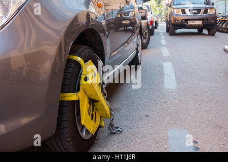 Bloccare sulla ruota a marrakech Africa Foto Stock
