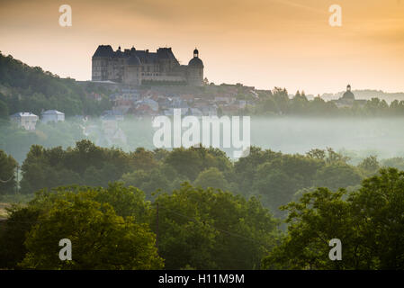 Il castello di Hautefort, Perigord Noir, Francia, Dordogne, Francia, Unione Europea, Europa Foto Stock