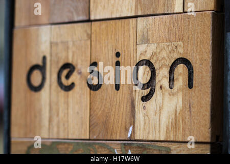 Superficie di legno con word design su di esso Foto Stock