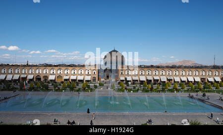 Lo Sceicco Lotfollah moschea e Naqsh-e JAHAN Piazza Foto Stock