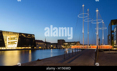 Cerchio Bridge e Royal Library, Copenhagen Foto Stock