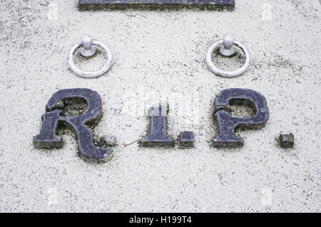 Il Rip nel sepolcro marmoreo cimitero, simbolo Foto Stock