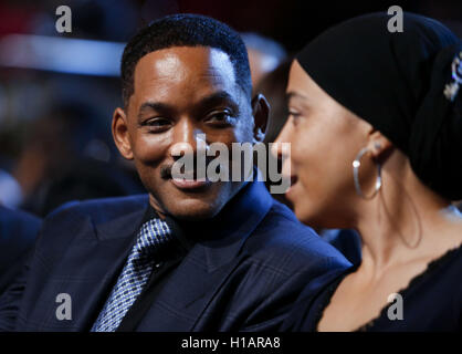 Washington, Distretto di Columbia, Stati Uniti d'America. 23 Sep, 2016. Attore Will Smith assiste una performance presso il Kennedy Center chiamato ''Tenendo la fase; musica americana africana e storie che hanno cambiato l'America, ' un evento che celebra l'apertura dello Smithsonian National Museum of African American Storia e cultura, Settembre 23, 2016, Washington, DC. Il Presidente Usa Barack Obama e la First Lady Michelle Obama (invisibile) anche partecipare all'evento.Credit: Aude Guerrucci/Piscina via CNP Credito: Aude Guerrucci/CNP/ZUMA filo/Alamy Live News Foto Stock