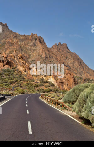 Strada al vulcano Teide a Tenerife. Foto Stock