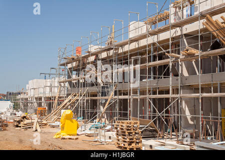 Sito in costruzione di un nuovo insediamento townhouse Foto Stock