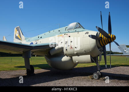 Un Fairey Gannet AEW.3 aeromobili sul display a Newark Air Museum, Nottinghamshire, Inghilterra. Foto Stock