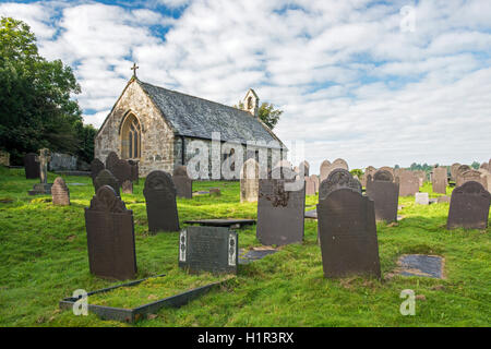 San Tysilio la Chiesa sul Menai Strait Anglesey Foto Stock