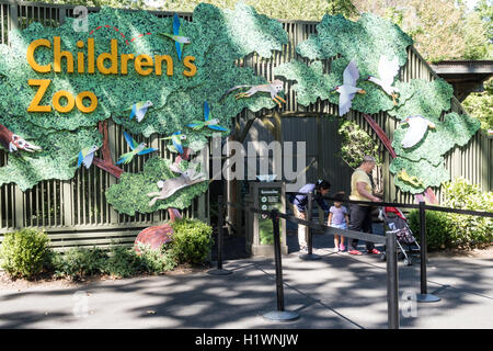 Il Bronx Zoo Wildlife Conservation Society, Bronx Park, Bronx, New York Foto Stock
