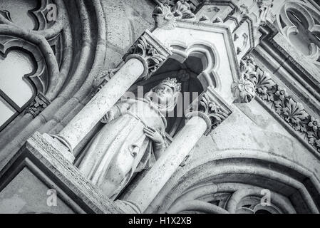 Medieval della scultura gotica del tempio, close-up. Foto Stock