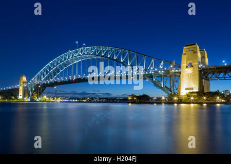 Tramonto sul Ponte del Porto di Sydney da North Shore inferiore Sydney Australia Foto Stock