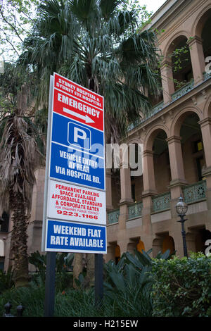 Informazioni sui parcheggi signage all ospedale di Sydney su Macquarie Street Sydney Australia Foto Stock