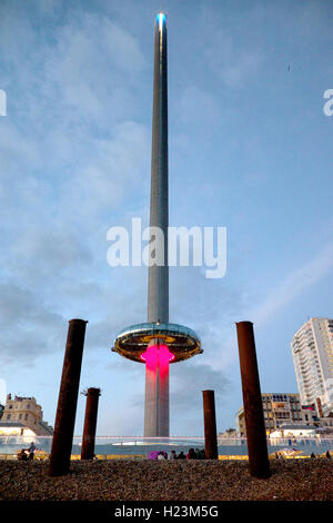 British Airways i360 mondi più alto movimento verticale torre di avvistamento spiaggia di Brighton, Brighton, Regno Unito Foto Stock