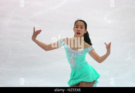 Oberstdorf, Germania. 24Sep, 2016. Mai Mihara del Giappone pattini in campo femminile evento di freestyle al 48th Nebelhorn Trophy a Oberstdorf in Germania, 24 settembre 2016. Foto: KARL-JOSEF HILDENBRAND/dpa/Alamy Live News Foto Stock