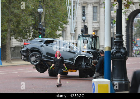 Il centro commerciale di Londra, Regno Unito. 24Sep, 2016. Catturare le scene per trasformatori: l'Ultimo Cavaliere, sul Mall. © Matthew Chattle Foto Stock