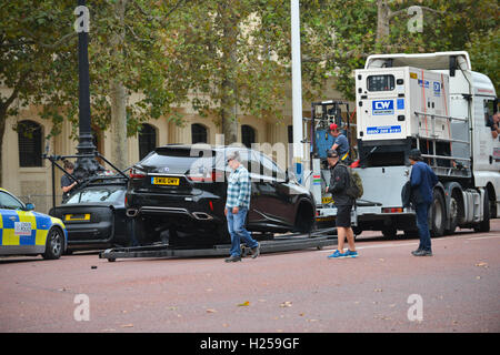 Il centro commerciale di Londra, Regno Unito. 24Sep, 2016. Catturare le scene per trasformatori: l'Ultimo Cavaliere, sul Mall. © Matthew Chattle Foto Stock