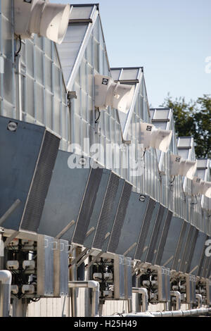 Louis, USA. 23 Sep, 2016. Una vista delle serre utilizzate per crescere e di impianti di ricerca presso la sede della Monsanto Company, St. Louis, Missouri il 23 settembre 2016. Foto: Daniel Dreifuss/dpa/Alamy Live News Foto Stock