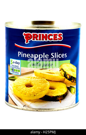 Princes fette di ananas con succo Foto Stock