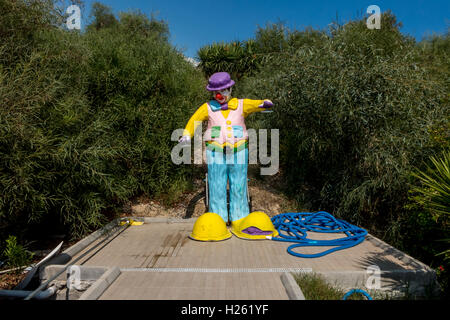 Clown doccia presso l'Hotel esotici a Bogaz in Cipro Foto Stock