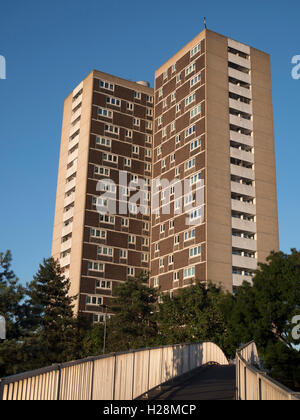 Redbridge torri, alto edificio di appartamenti, Redbridge, Millbrook, Southampton, Hampshire, Inghilterra, Regno Unito Foto Stock