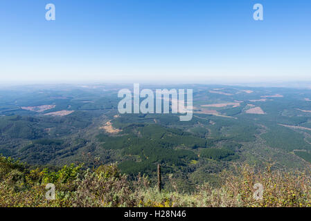 Vista panoramica dal di sopra del Mpumalanga Provincia, Sud Africa, dal percorso panoramico. Foto Stock