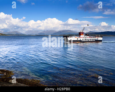 Caledonian MacBrayne traghetto arrivando a Achnacroish da Oban isola di Lismore Argyll and Bute Scozia Scotland Foto Stock