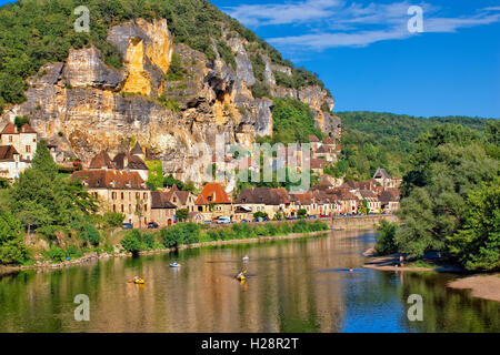 Il borgo di Beynac-et-Cazenac, Dordogne, Francia Foto Stock