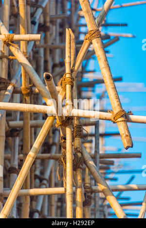 Impalcature di bambù, lavori di costruzione Ananda Pahto tempio, Bagan, Mandalay Regione, Myanmar Foto Stock