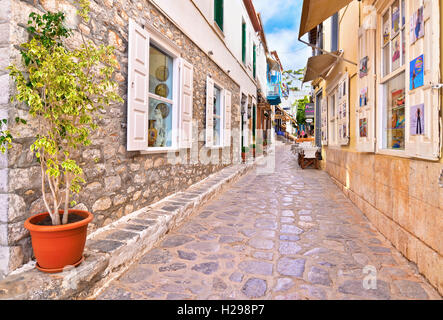 Tradizionali negozi di souvenir a Hydra Island Grecia Foto Stock