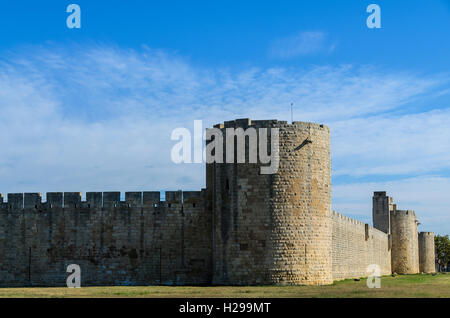 AIGUES MORTES, LOUIS IX, CAMARGUE, GARD FRANCIA 30 Foto Stock