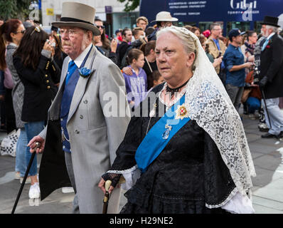 Londra, Regno Unito. 25 Settembre, 2016. La regina Victoria in lutto a perlacea re e regine di Harvest Festival alla Guildhall Yard a Londra, Inghilterra. Credito: una fotografia dell'immagine/Alamy Live News Foto Stock