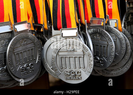 Berlino, Germania. Xxv Sep, 2016. Riconoscimenti della 43a edizione della Maratona di Berlino, tenutasi a Berlino. Credito: Fernanda Paradizo/FotoArena/Alamy Live News Foto Stock