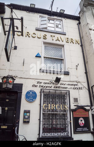 Circus Tavern pub, Portland Street, Manchester, Inghilterra Foto Stock