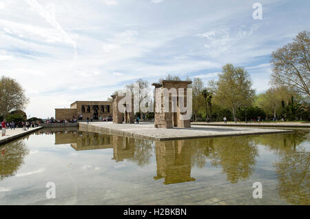 Il Tempio di Debod è un antico tempio Egizio che è stato smontato e ricostruito a Madrid, Spagna. Foto Stock