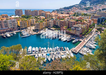 Vista panoramica del porto di Fontvieille nel Principato di Monaco Foto Stock
