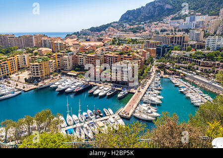 Vista panoramica del porto di Fontvieille nel Principato di Monaco Foto Stock