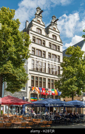 Edificio storico su Altermarkt, Colonia, Renania settentrionale-Vestfalia, Germania Foto Stock