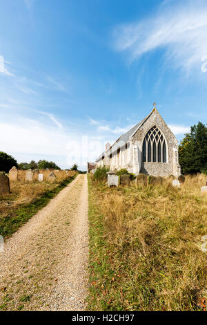 San Pietro, Westleton del XIV secolo la chiesa con il tetto di paglia nel Suffolk Coastal District, Est Inghilterra Foto Stock