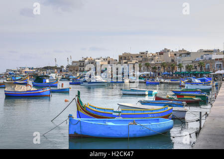 Marsaxlokk, villaggio di pescatori, Malta Foto Stock