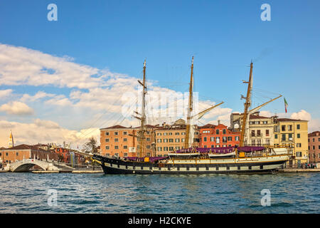 Il ferro mondati Palinuro Barquetine Venezia Italia Foto Stock