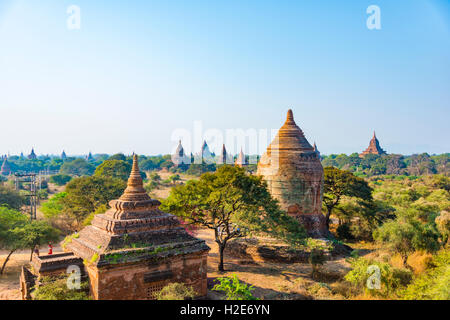 Antichi templi e pagode, Bagan, Myanmar Foto Stock