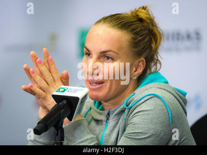 Singapore, Singapore. 28 ottobre, 2016. Svetlana Kuznetsova colloqui alla media al 2016 WTA Finals Credito: Jimmie48 Fotografia/Alamy Live News Foto Stock