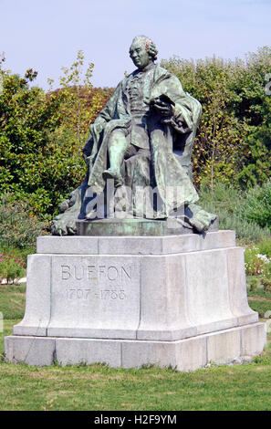 Parigi Francia, Statua di Buffon, Jardin des Plantes Foto Stock